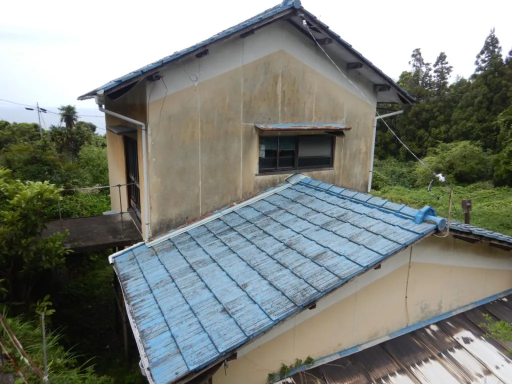 Akiya in Iyo
