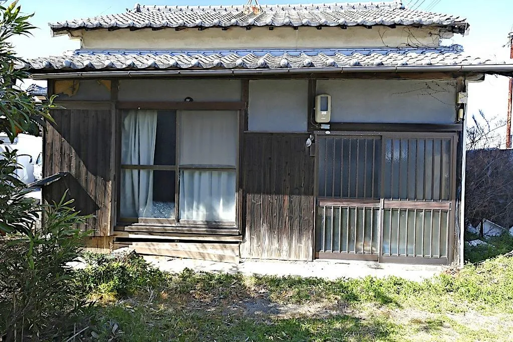 Akiya in Imabari
