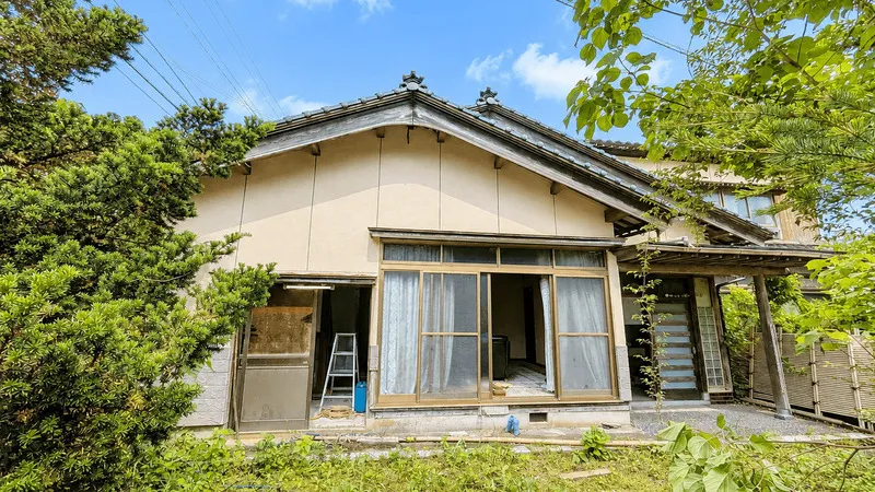 Akiya in Исикава