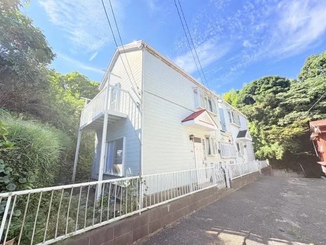 Akiya in Yokosuka