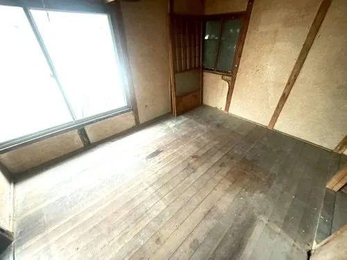 5DK
Distrito de Chita
Pueblo de Taketoyo
Prefectura de Aichi (7)